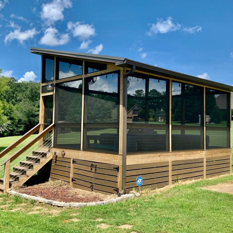 Screen Room by Alabama Decks & Exteriors Birmingham